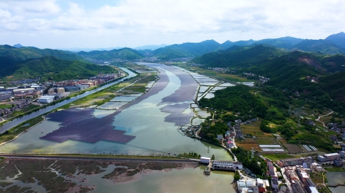 中國電建承擔的國內(nèi)首座潮光互補電站全容量發(fā)電