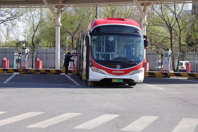 北京清潔能源、新能源公交車占比已超九成